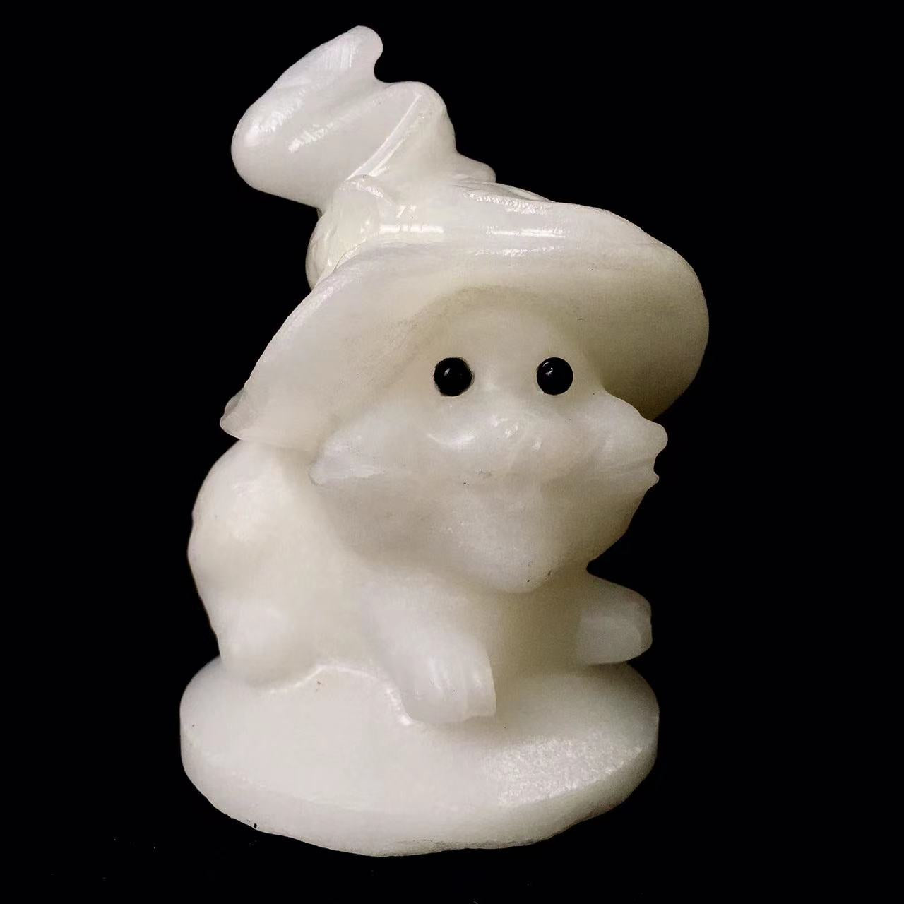 Wholesale Natural crystal high quality White jade cat and snowman healing gemstone crystals carving