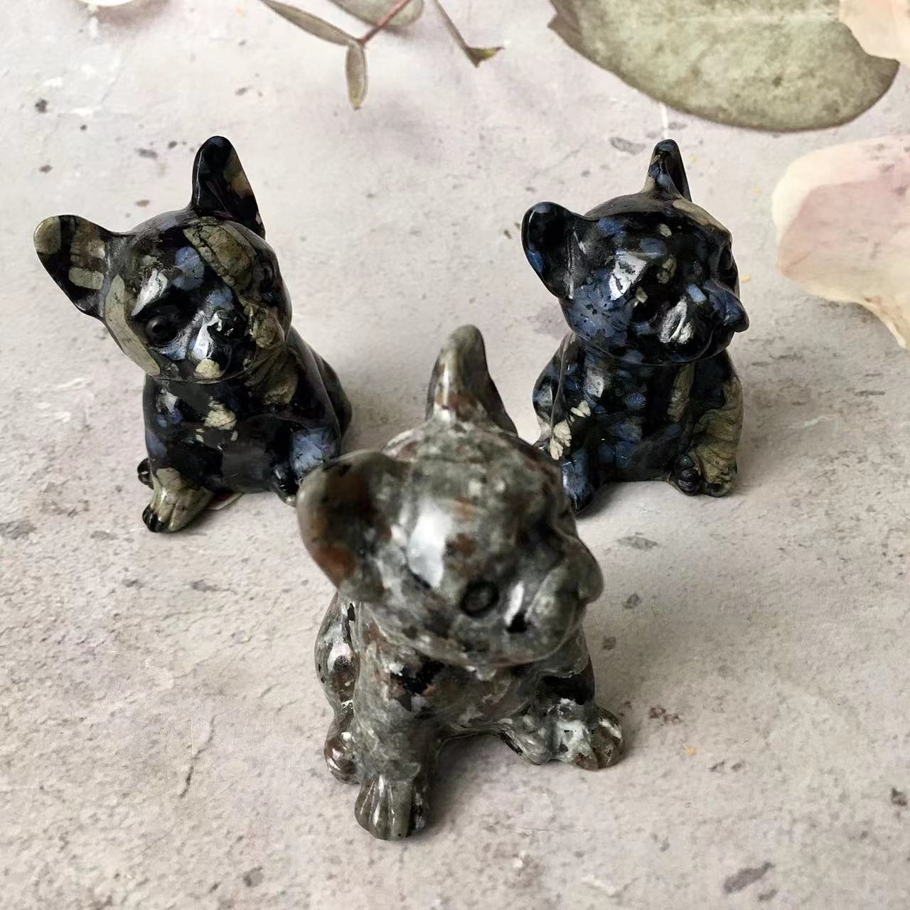 Natural  Healing Crystal Animal French Bulldog Carving For Home Decoration