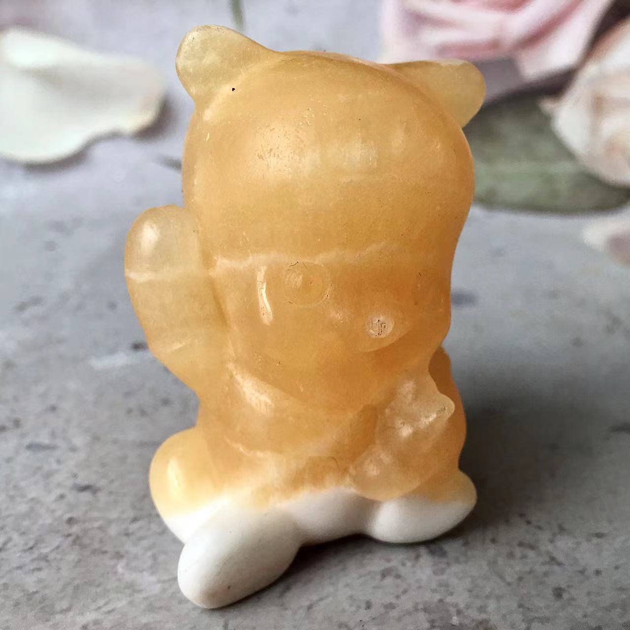 Wholesale Natural Crystal Orange Calcite Pooh Bear  Healing Stones small Pooh Bear Carving