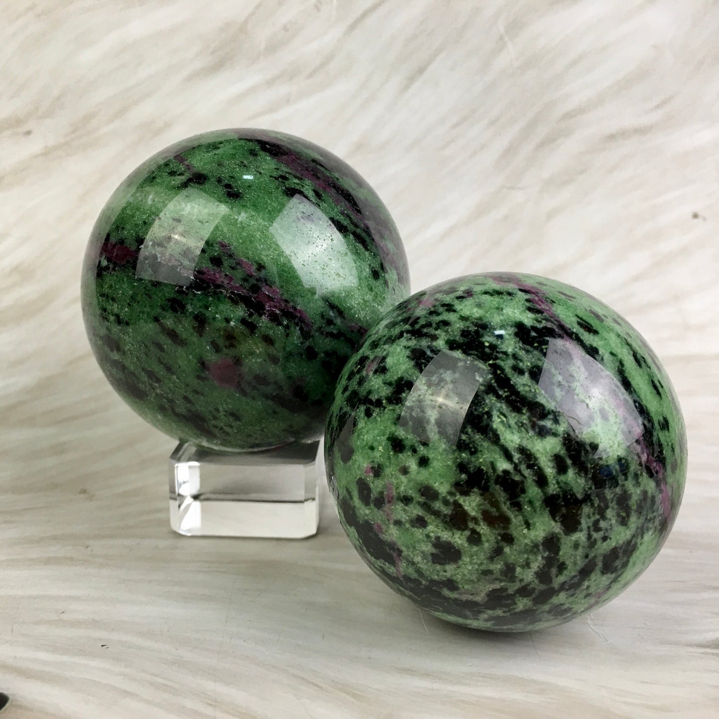 Wholesale Natural Healing Polished Ruby Zoisite Quartz Crystal Ball Sphere 1kg