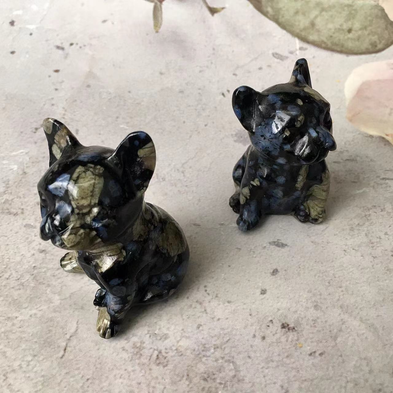 Natural  Healing Crystal Animal French Bulldog Carving For Home Decoration